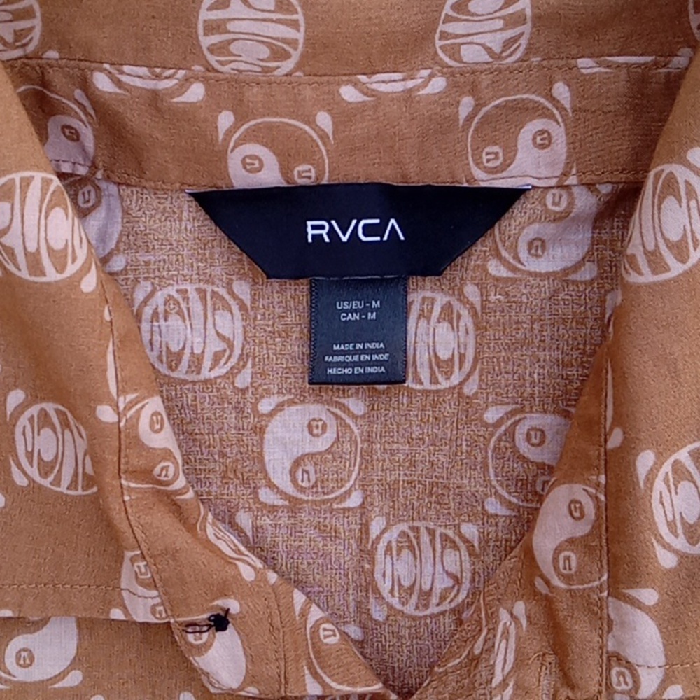 RVCA - Picture 3 of 11